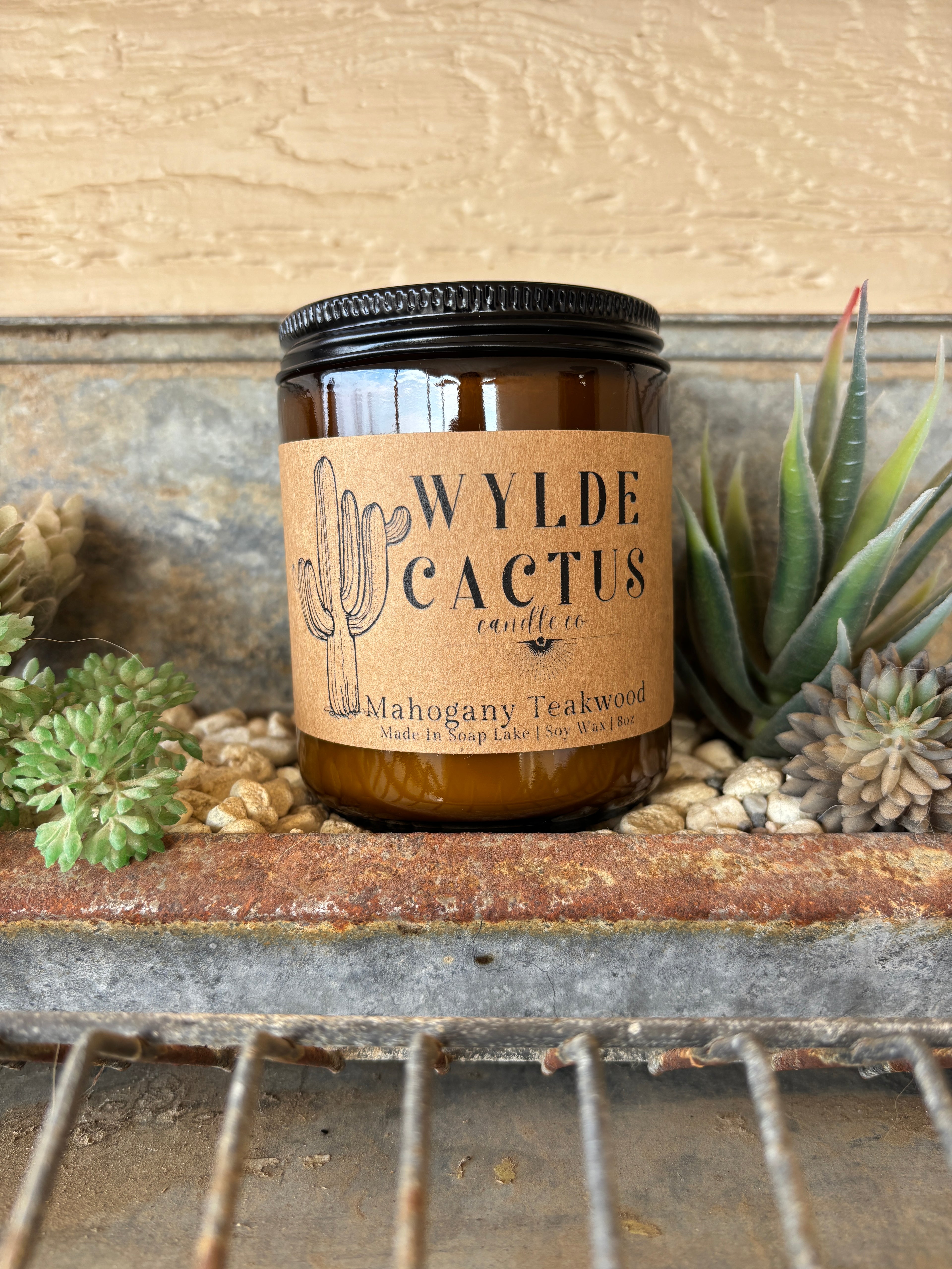 Mahogany Teakwood 8oz Candle